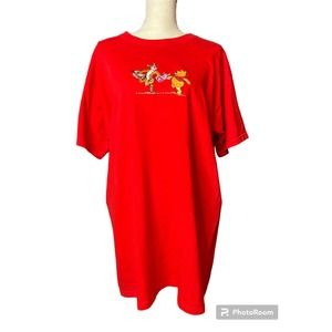 Too Cute T-shirt with Pooh Bear Piglet Tiger in Long Red Short Sleeve Size XL